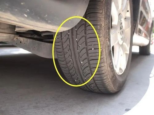 探讨过弯极限与车速、轮胎摩擦、车身重量及驾驶技巧之间的关系