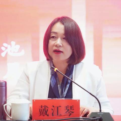 (电脑科技内容)深度探讨：电脑爱好者期刊，让你了解最新科技动态和技术趋势