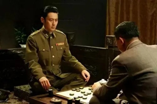 (电视剧《谍报》)揭秘谍报世界：揭秘代号隐秘的背后故事和真相